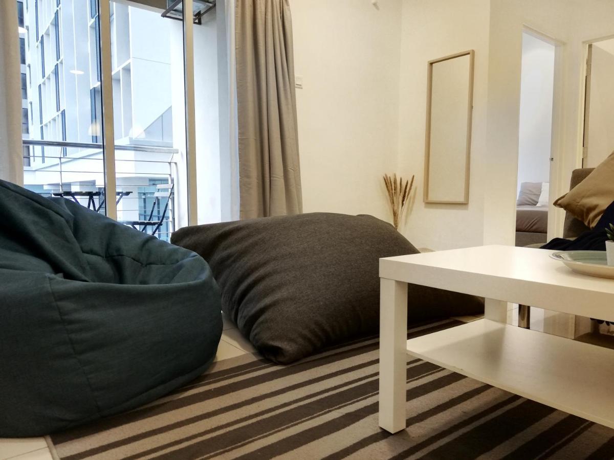 Subang City Residence, 8-9 Pax With Balcony, Walking Distance To Summit, 5Min To Sunway Subang Jaya Luaran gambar