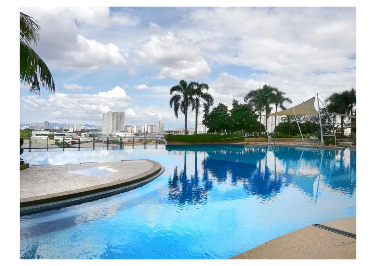 Subang City Residence, 8-9 Pax With Balcony, Walking Distance To Summit, 5Min To Sunway Subang Jaya Luaran gambar